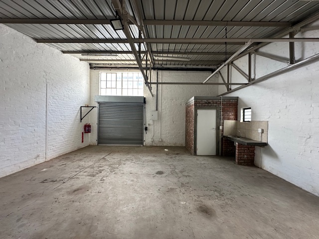 To Let commercial Property for Rent in Maitland Western Cape